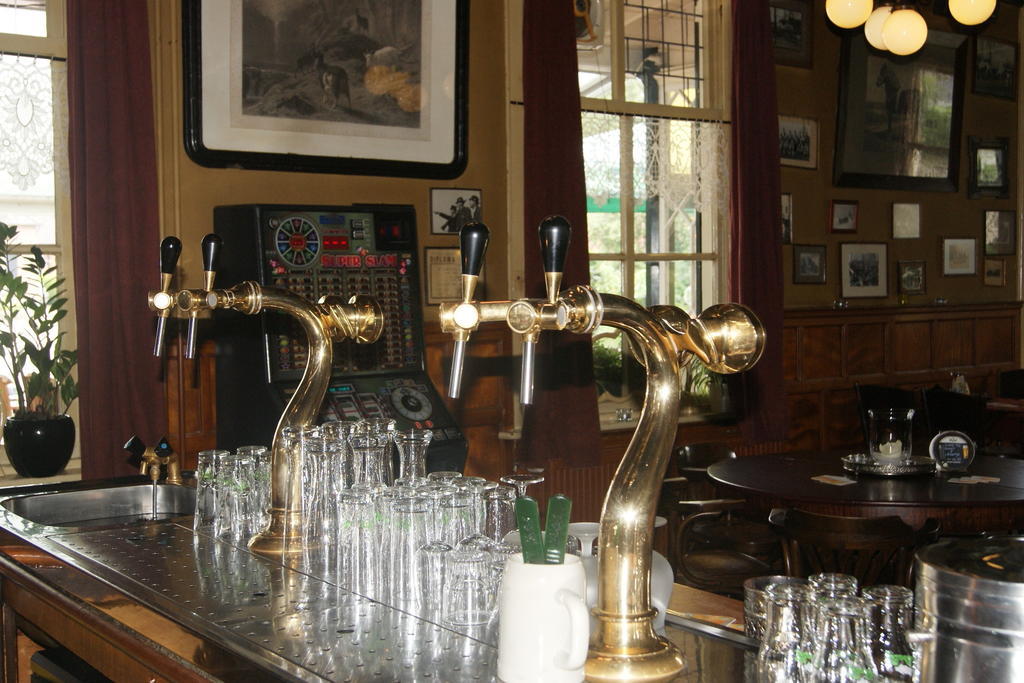 Hotel Cafe Zaal Heezen Steenderen ภายนอก รูปภาพ