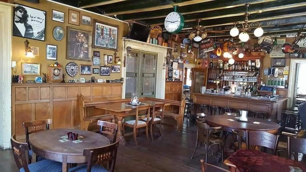 Hotel Cafe Zaal Heezen Steenderen ภายนอก รูปภาพ